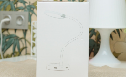 Xiaomi COOWOO U1 — модная настольная лампа